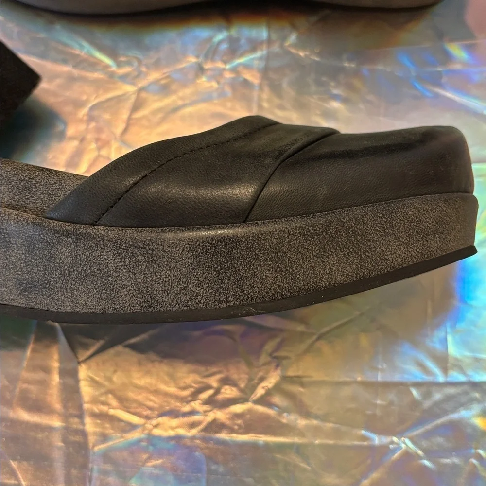 Otbt Women's Dark Gray Closed Toe Wedge Shoes